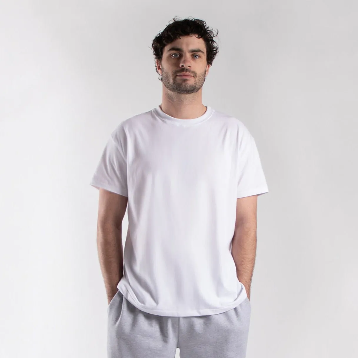 7001 - Unisex T-Shirt