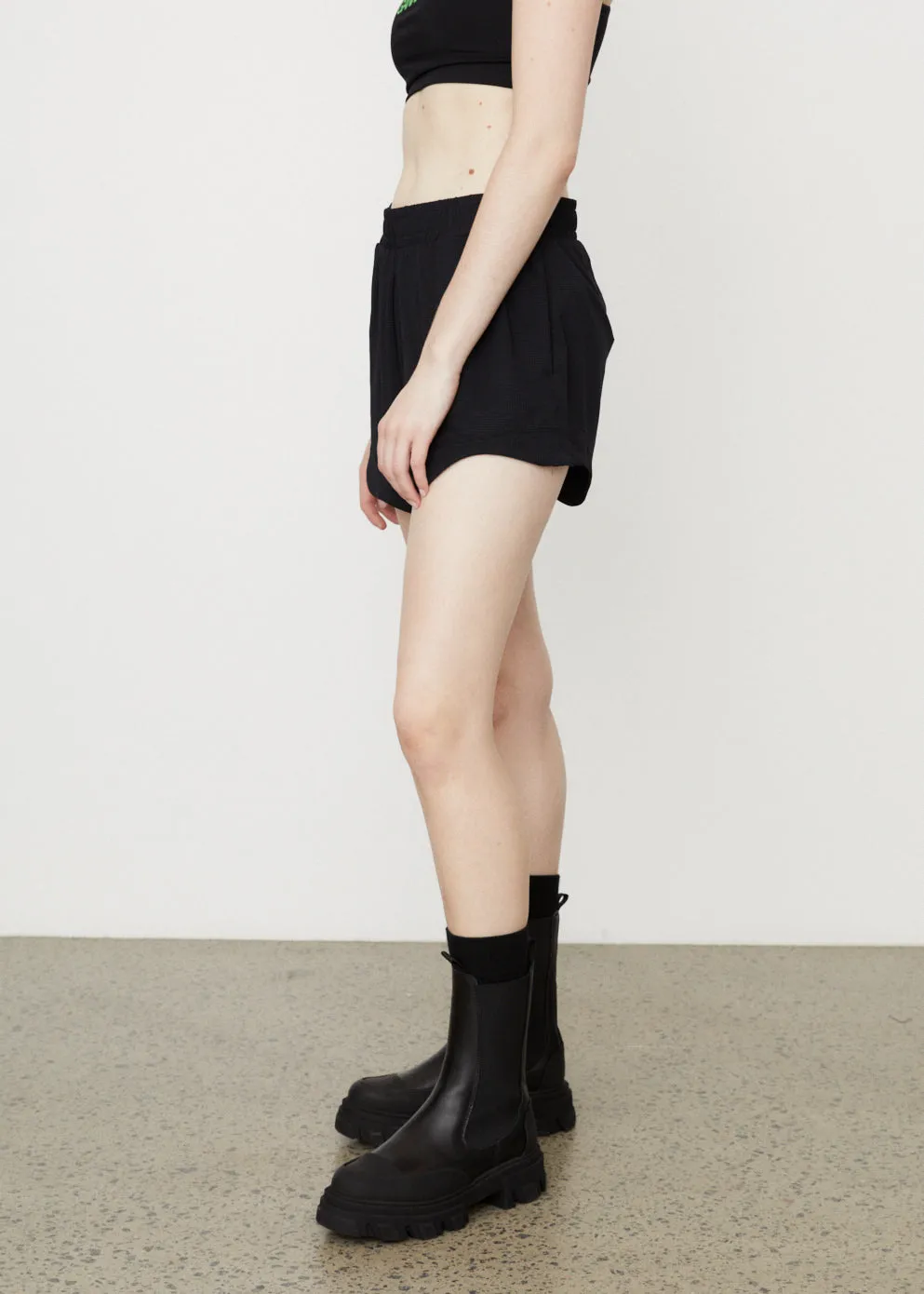 Active Mesh Shorts