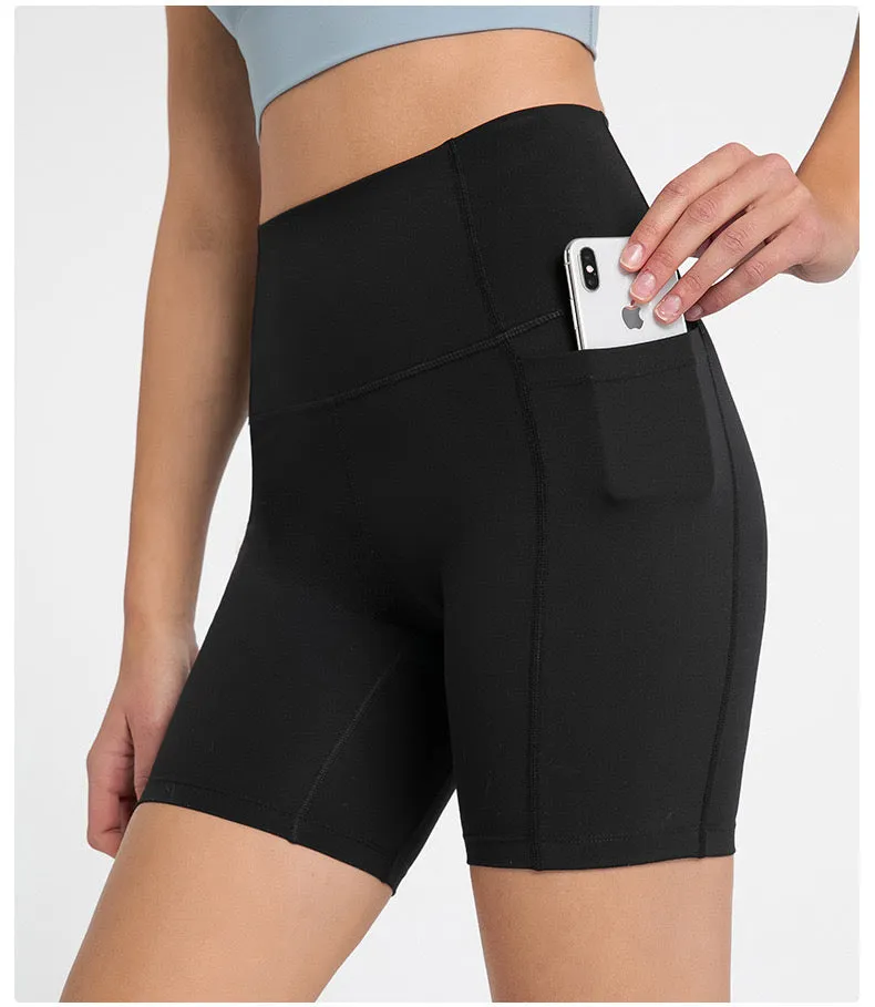Aurora Short with pockets