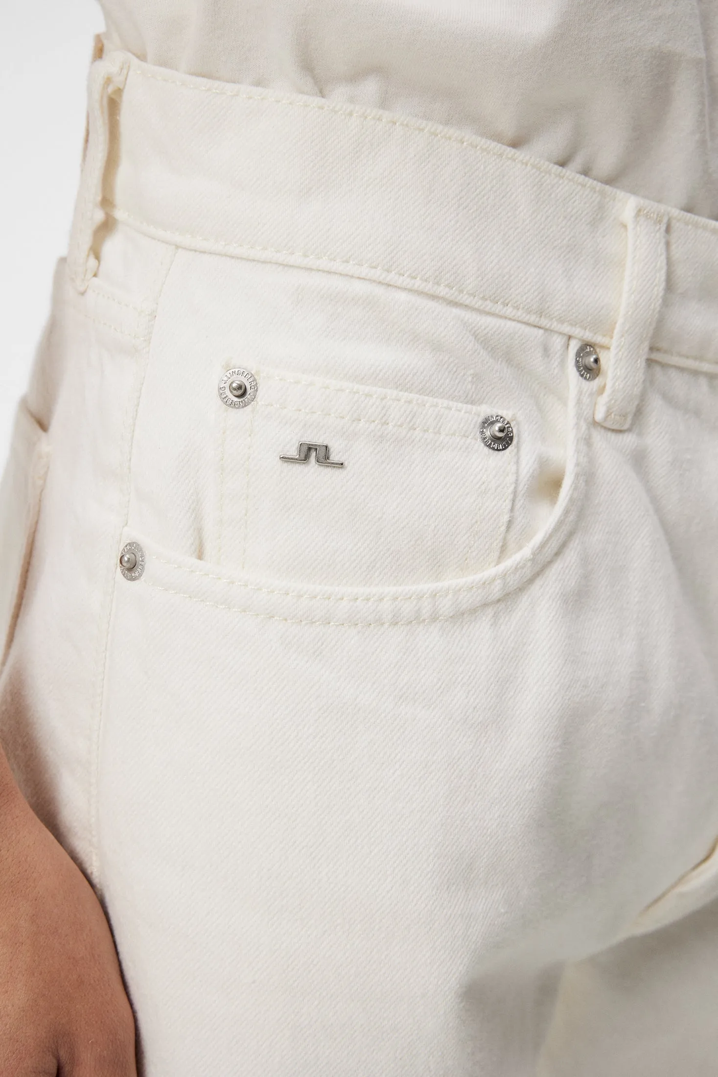 Cody Solid Regular Jeans / Cloud White