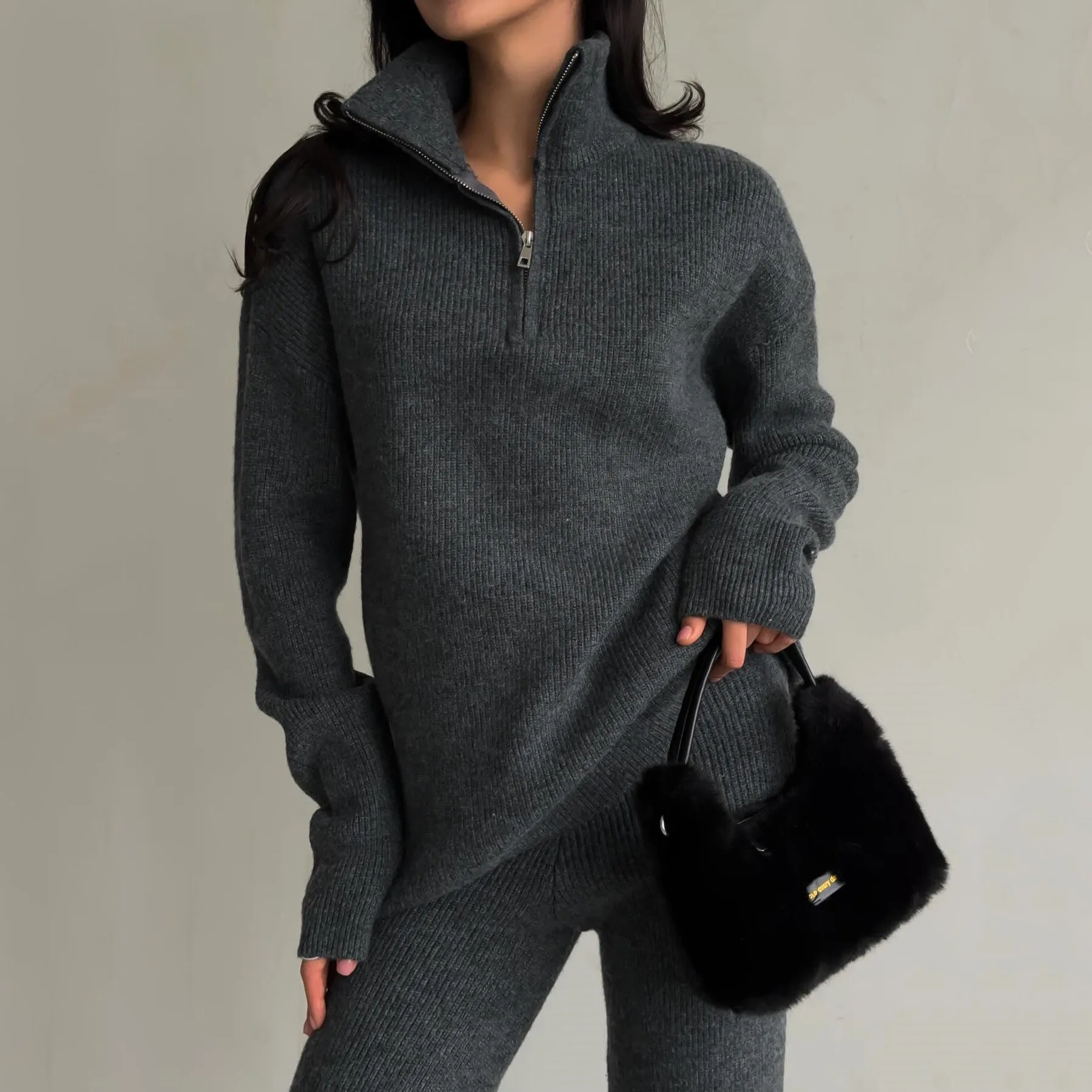 Elise Leroy Elegant Knitted Set