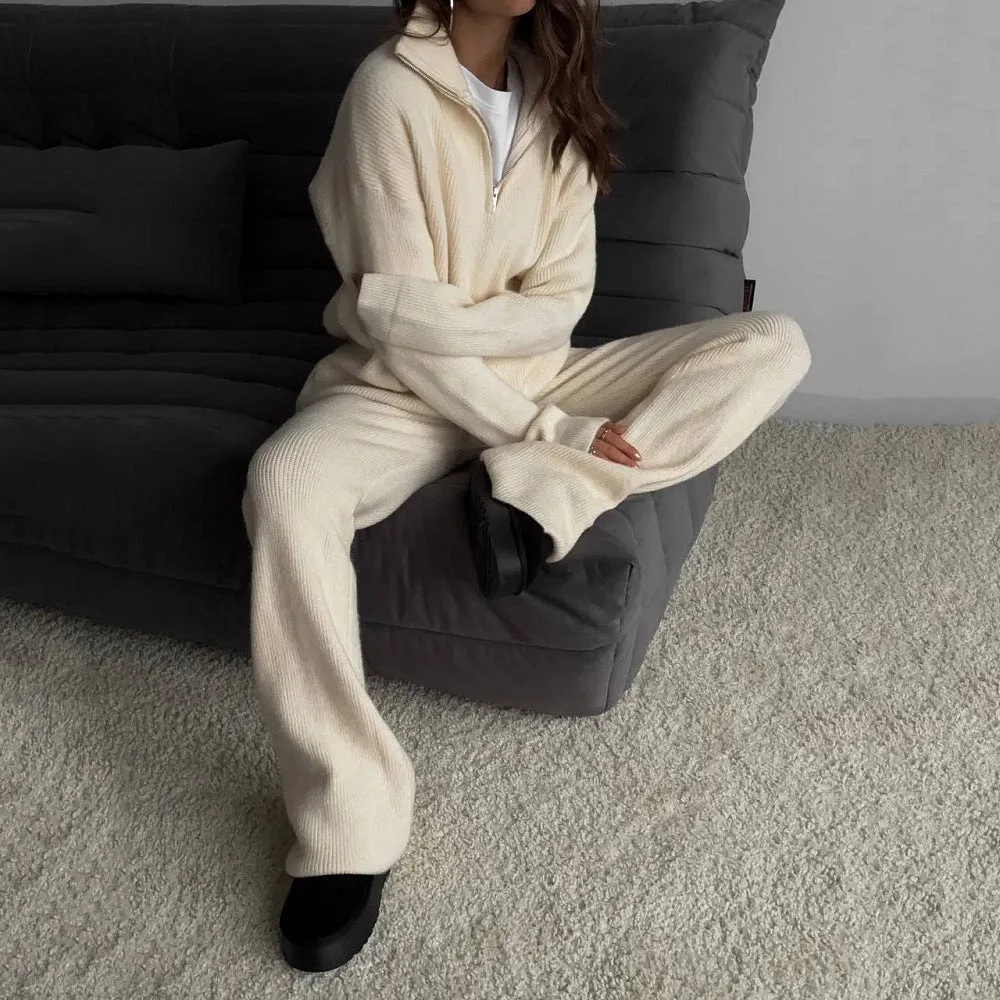 Elise Leroy Elegant Knitted Set