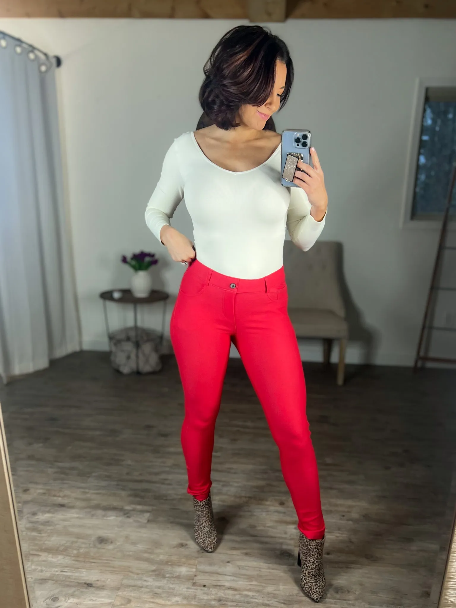 Feel The Stretch Pants (Red)