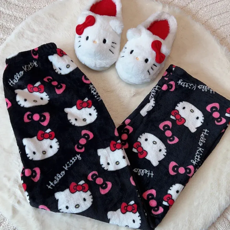 Hello Kitty Patterned Comfy Pajamas