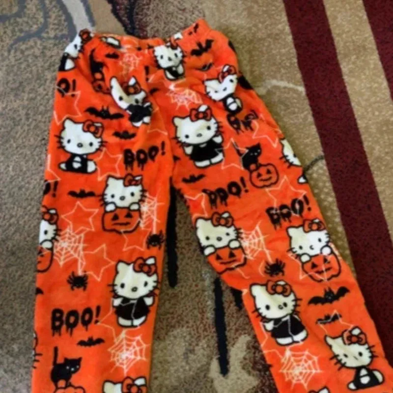 Hello Kitty Patterned Comfy Pajamas