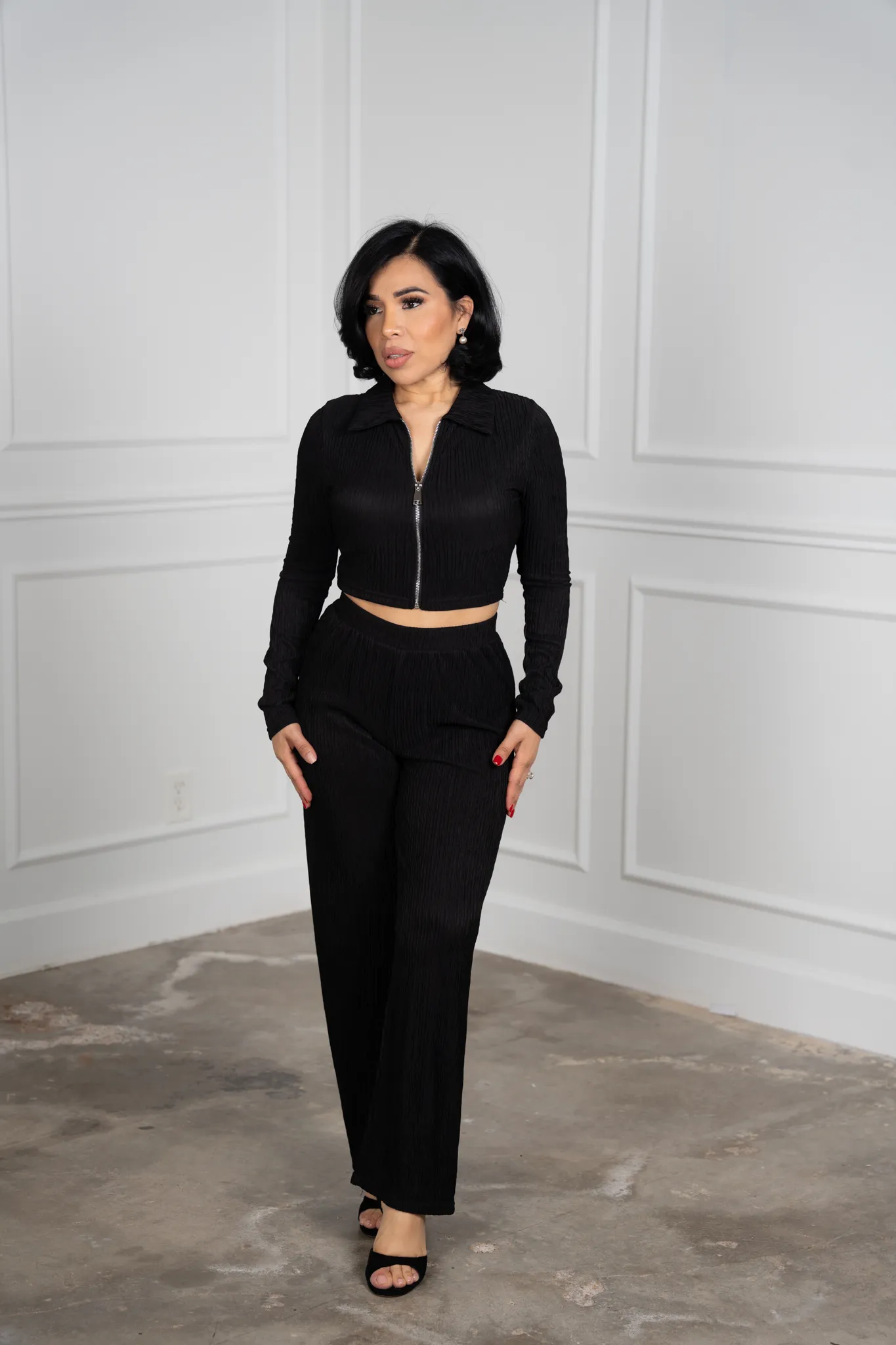 Leire - Black Long-Sleeve Polo Set