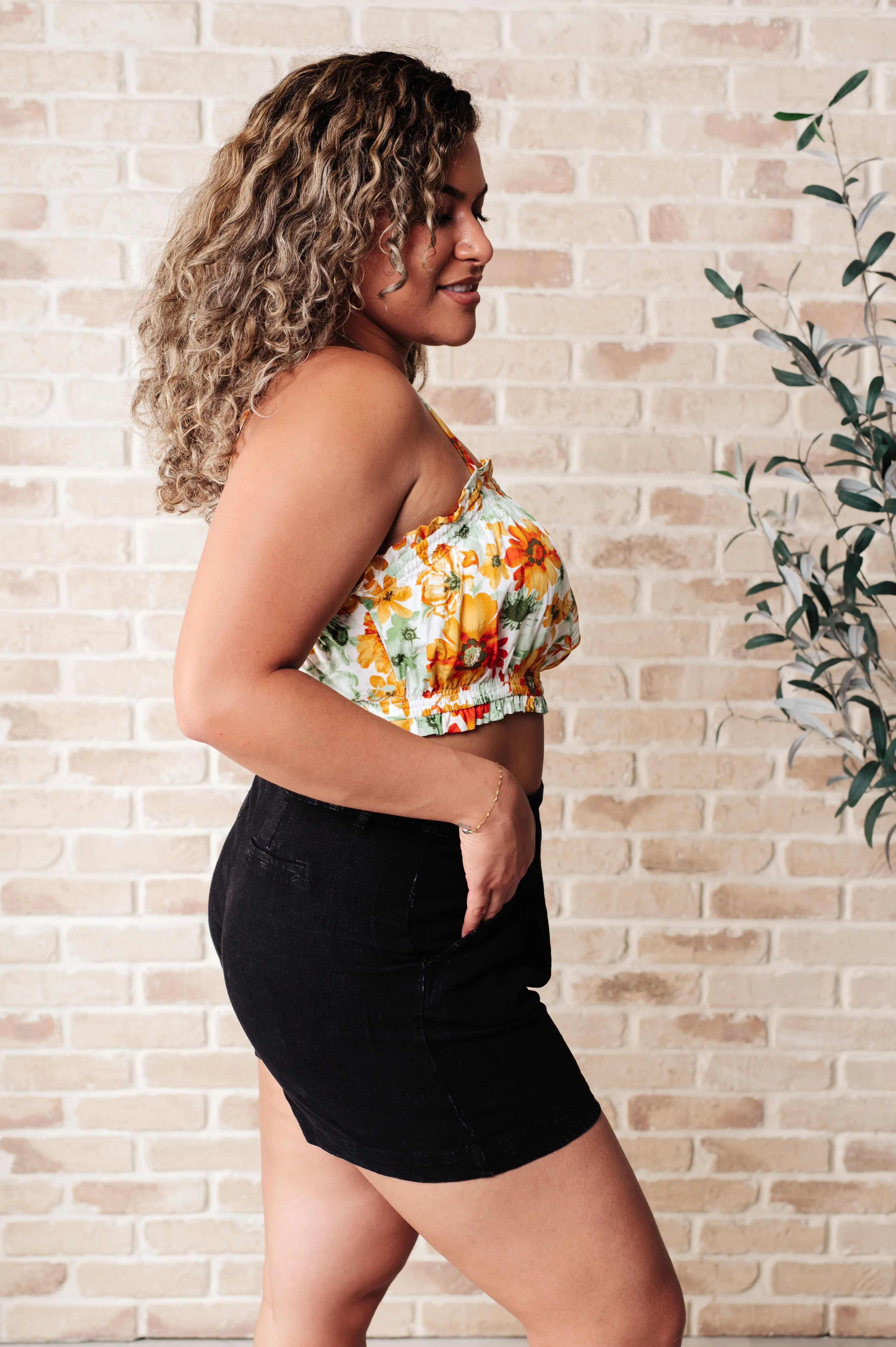 Mind Over Matter Pleated Shorts in Black - HYFVE