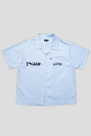 PASS~PORT SOPHOMORE BUTTON UP S/S SHIRT - LIGHT BLUE