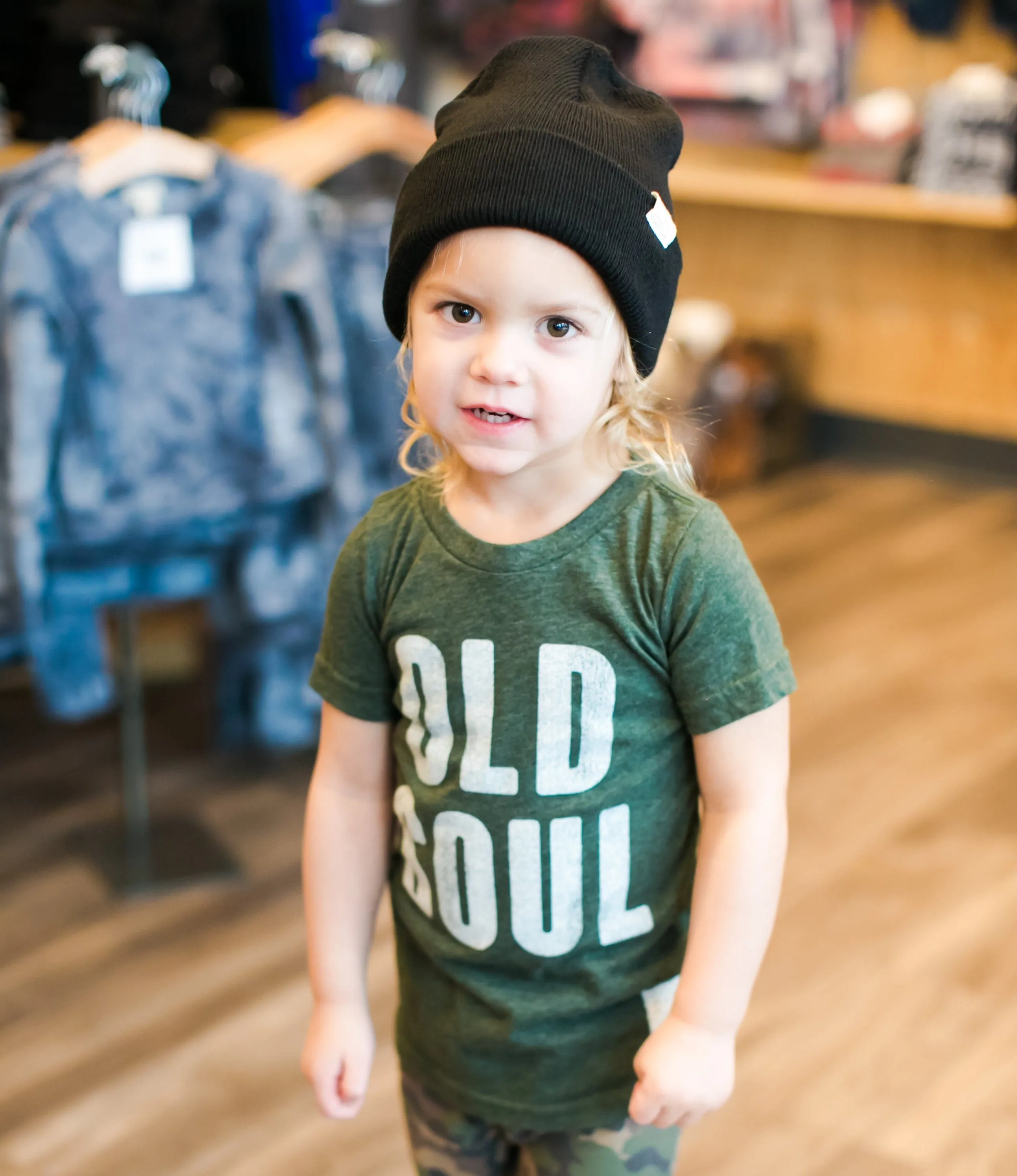 Retro Brand - Old Soul Slim Tee in Forest