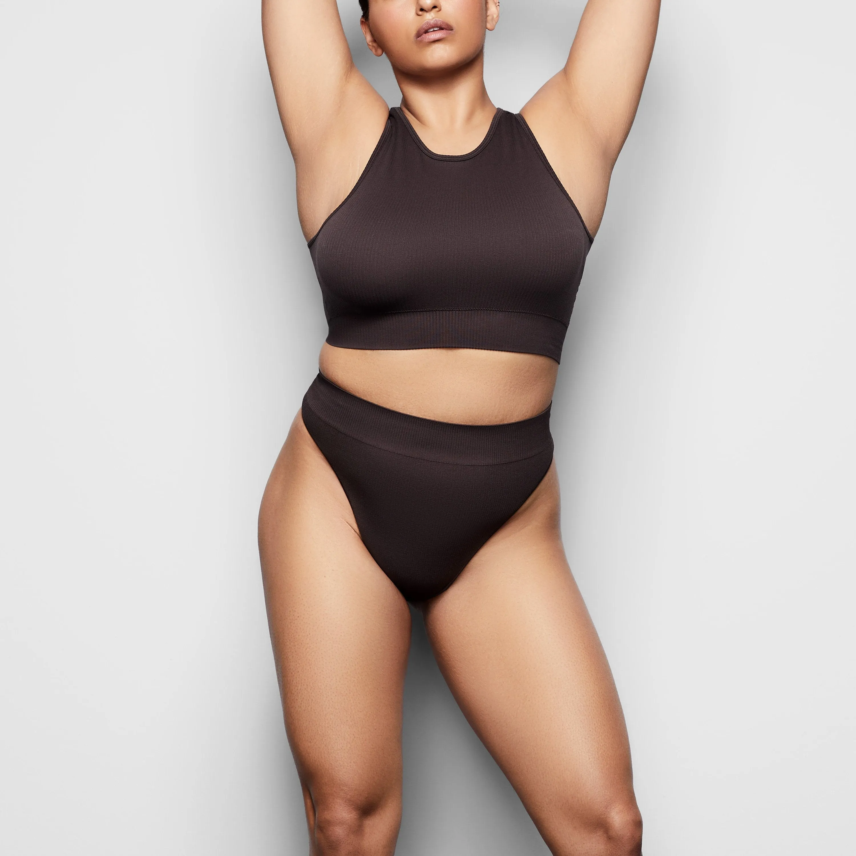 STRETCH RIB HIGH NECK BRA | SOOT