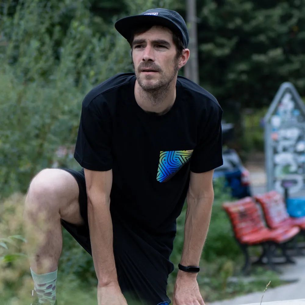 T-Shirt: Bold Pocket