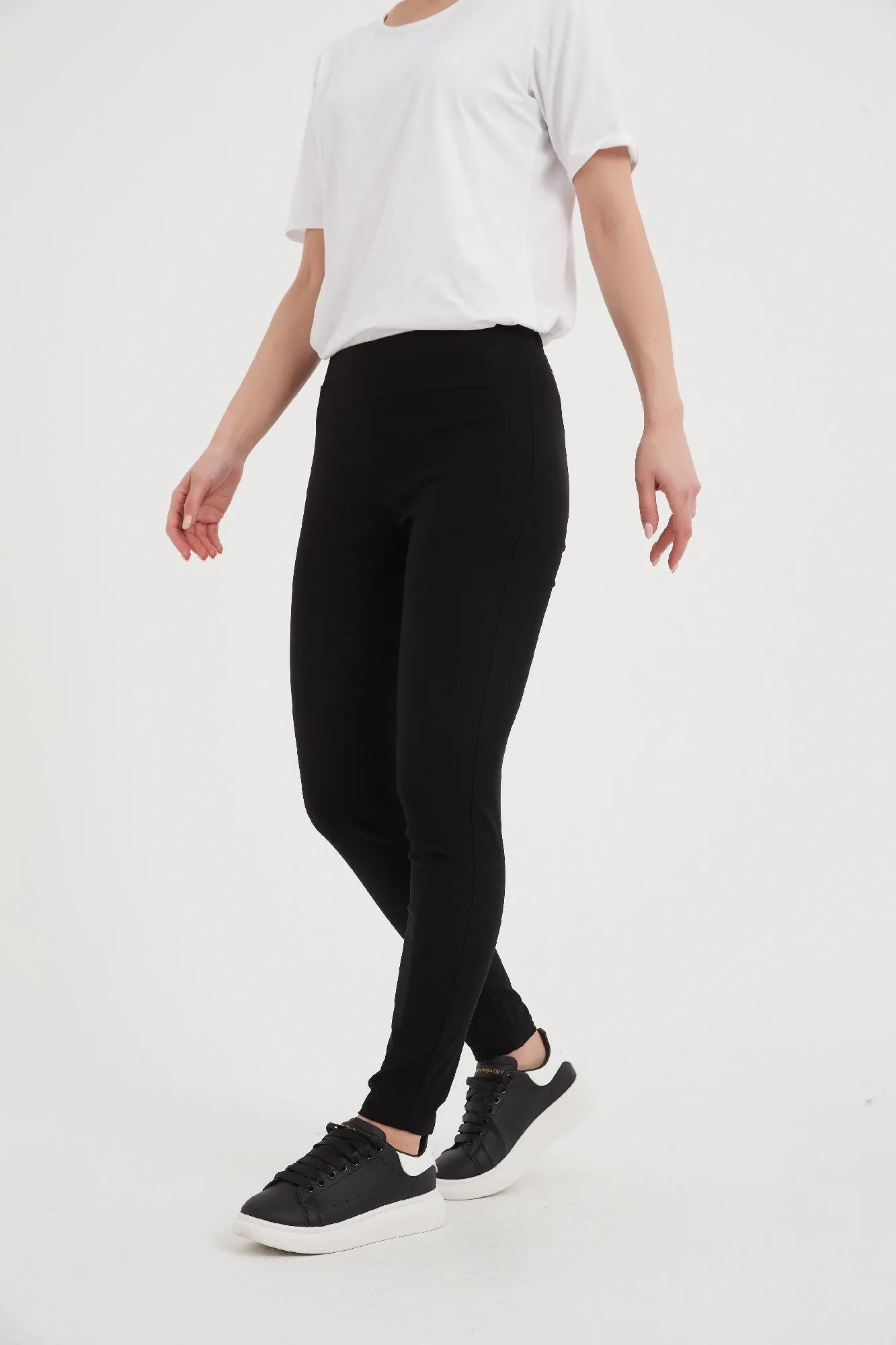 Tirelli Straight Pant - Black