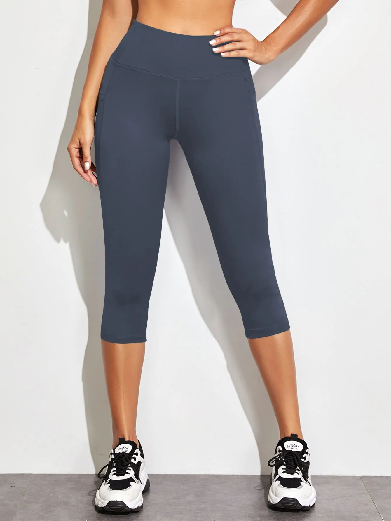 Wide Waistband Sports Leggings With Phone Pocket ss22