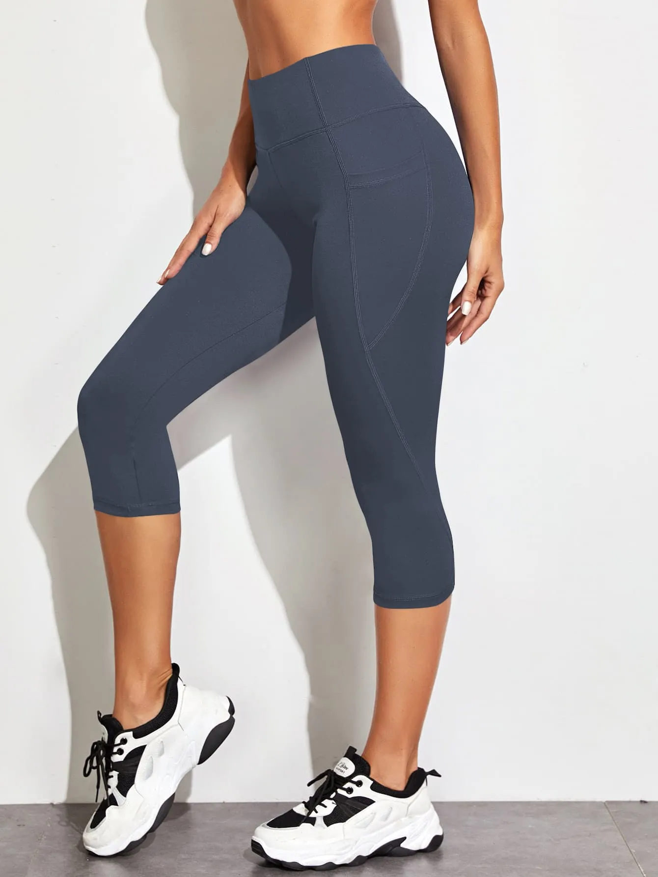 Wide Waistband Sports Leggings With Phone Pocket ss22
