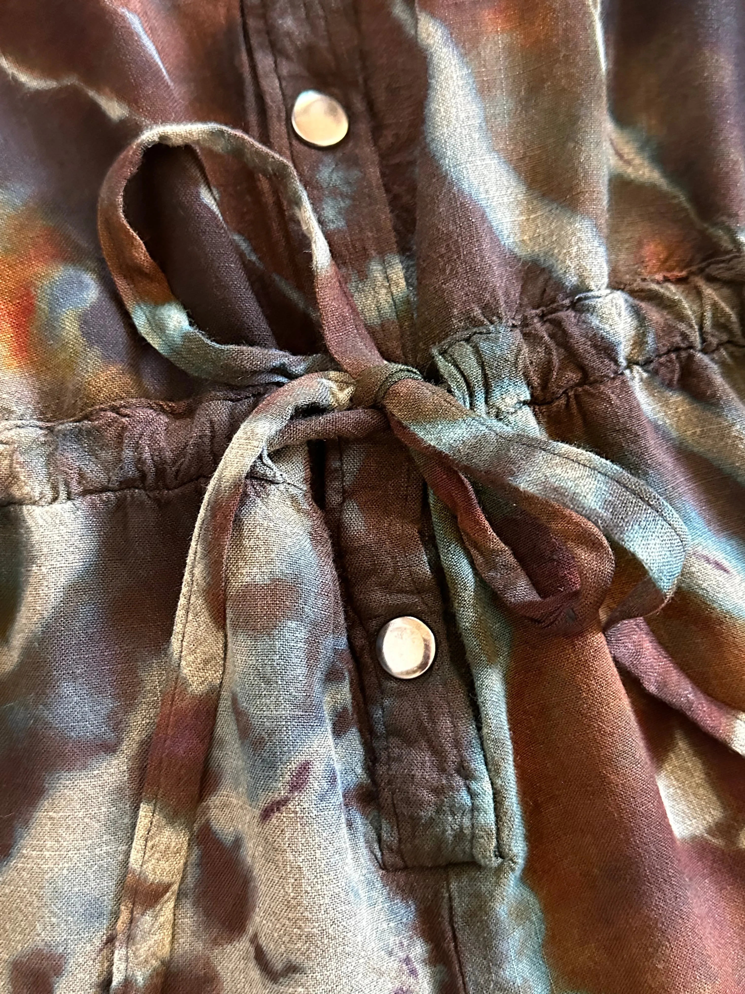 Women’s Large Upcycled Rock & Republic Reverse Geode Rayon Sleeveless Romper with Snap Buttons